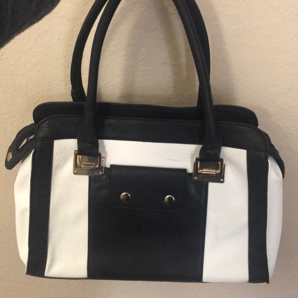 Charming Charlie Handbag